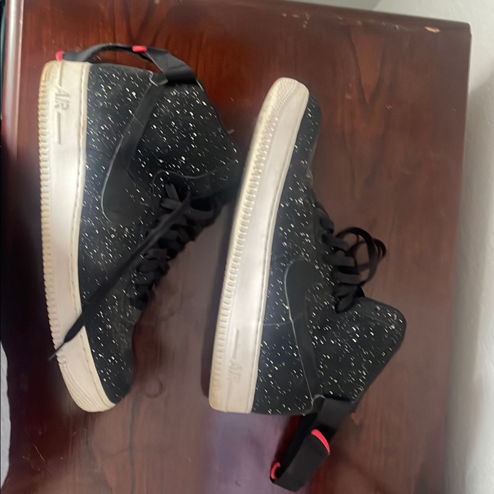 Nike Black and White Speckled High-Top Athletic Shoes